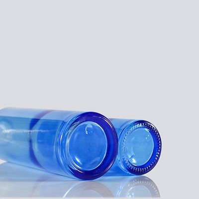 뚜껑을 가진 110ml 파란 정유 병 37/415 37mm 화장용 유리제 단지