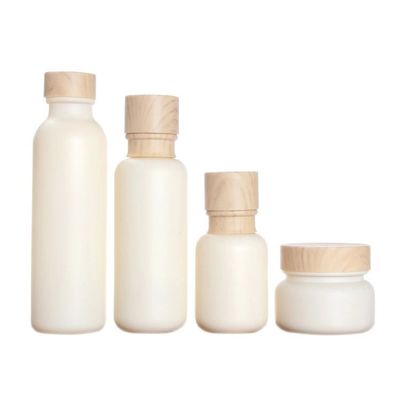 대나무 뚜껑 47mm를 가진 단지 110ml 47/400 나사 모자 유리제 화장용 병 단지